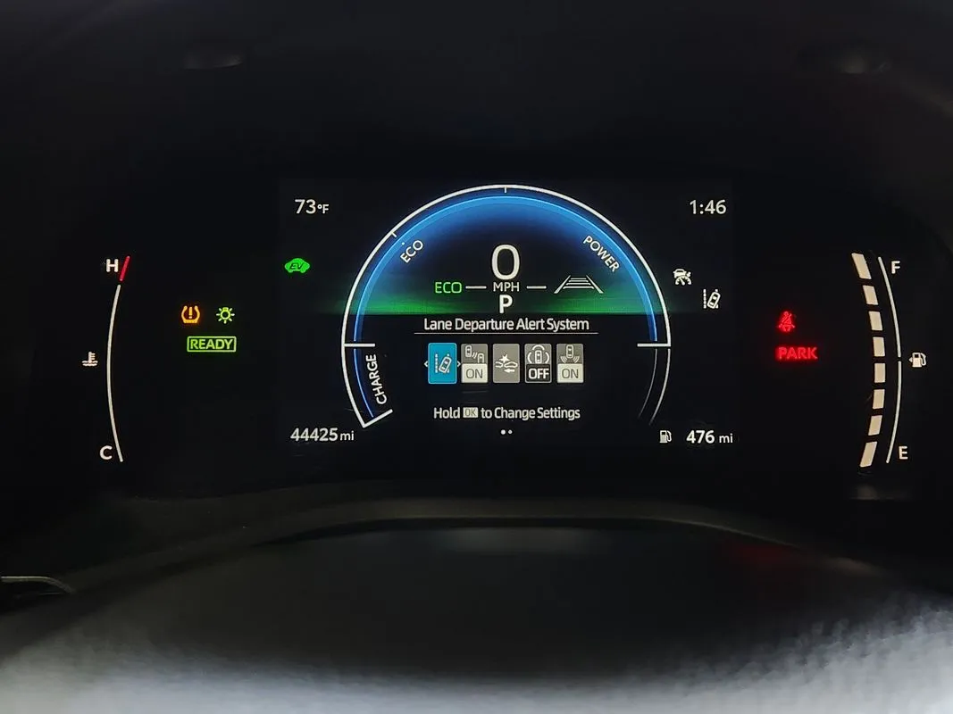 Toyota Camry photo 17