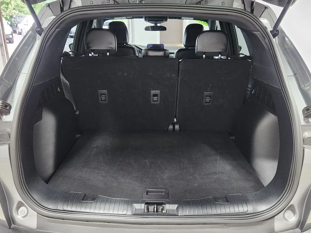 Ford Escape photo 14