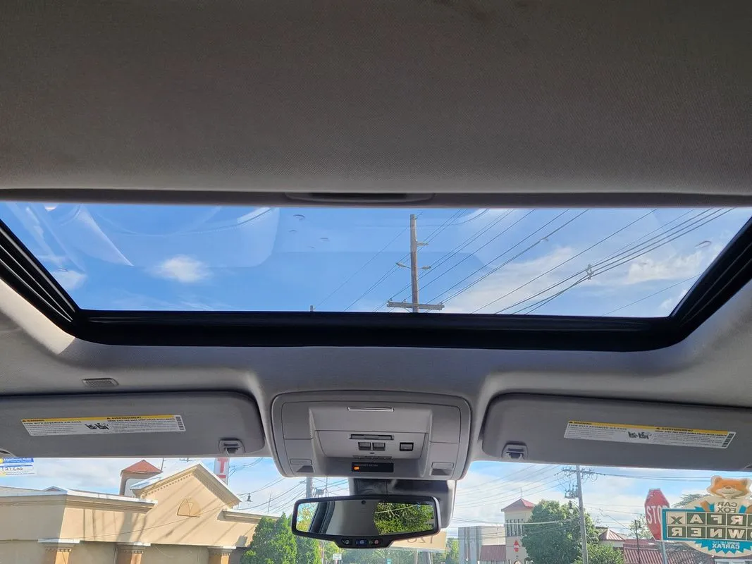 GMC Sierra photo 14