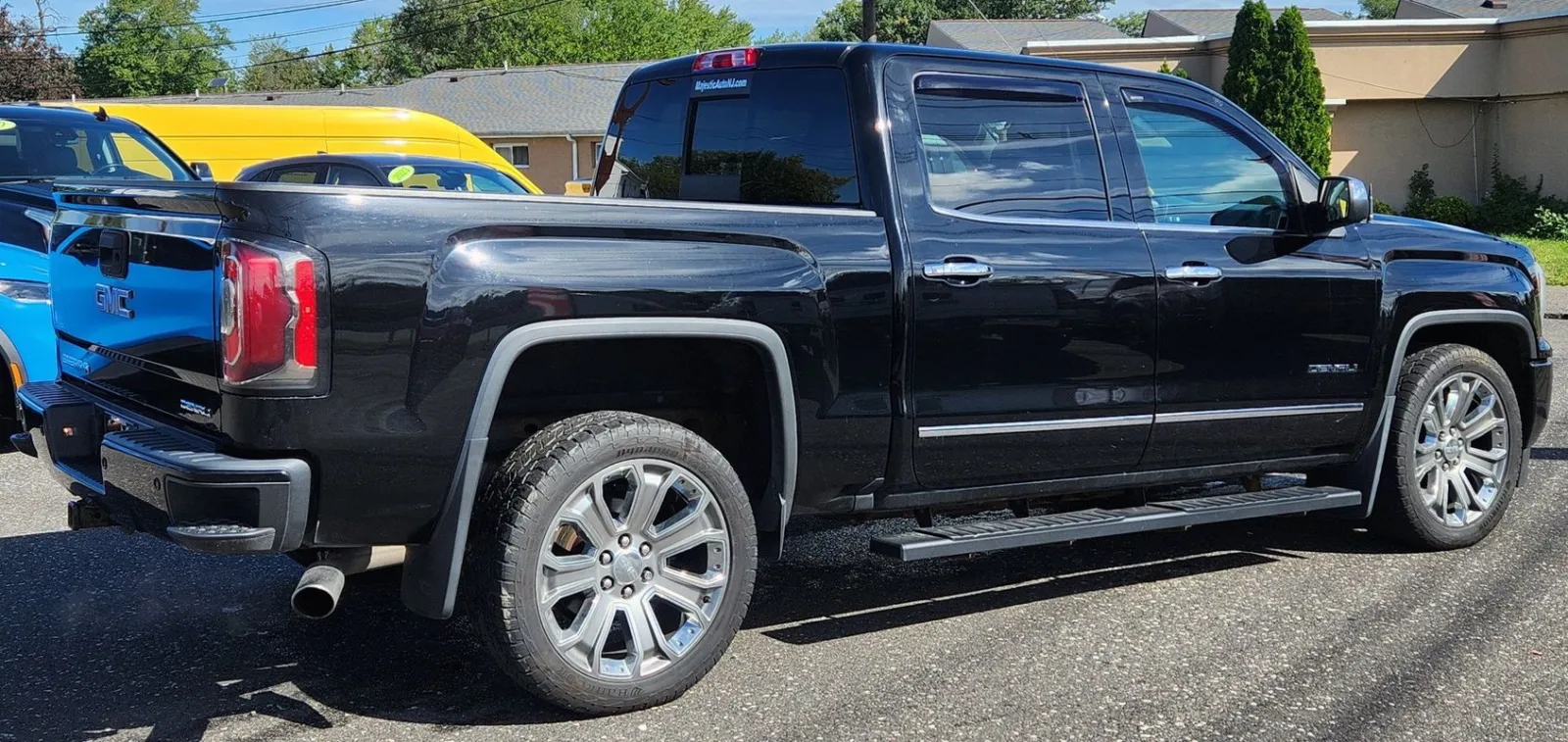 More photos of 2018 GMC Sierra 1500 Denali at Torresdale Ave, PA