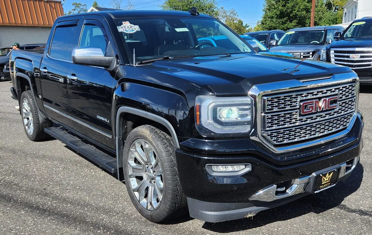 GMC Sierra photo 7