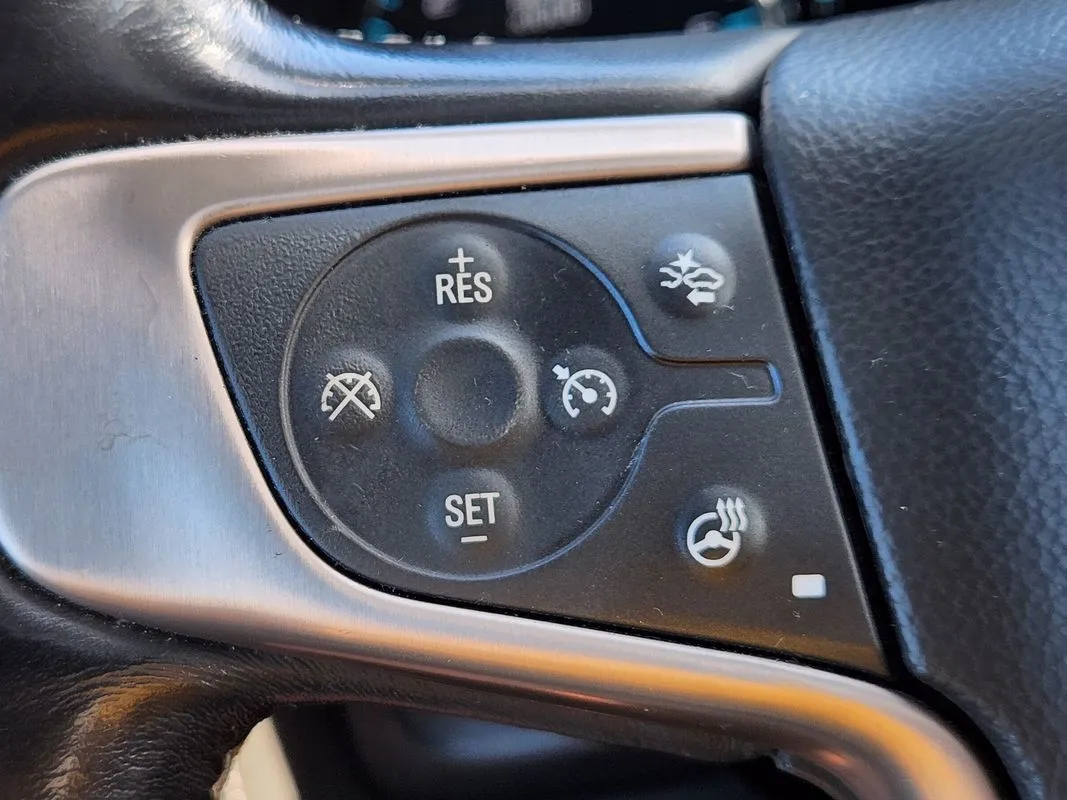 GMC Sierra photo 18