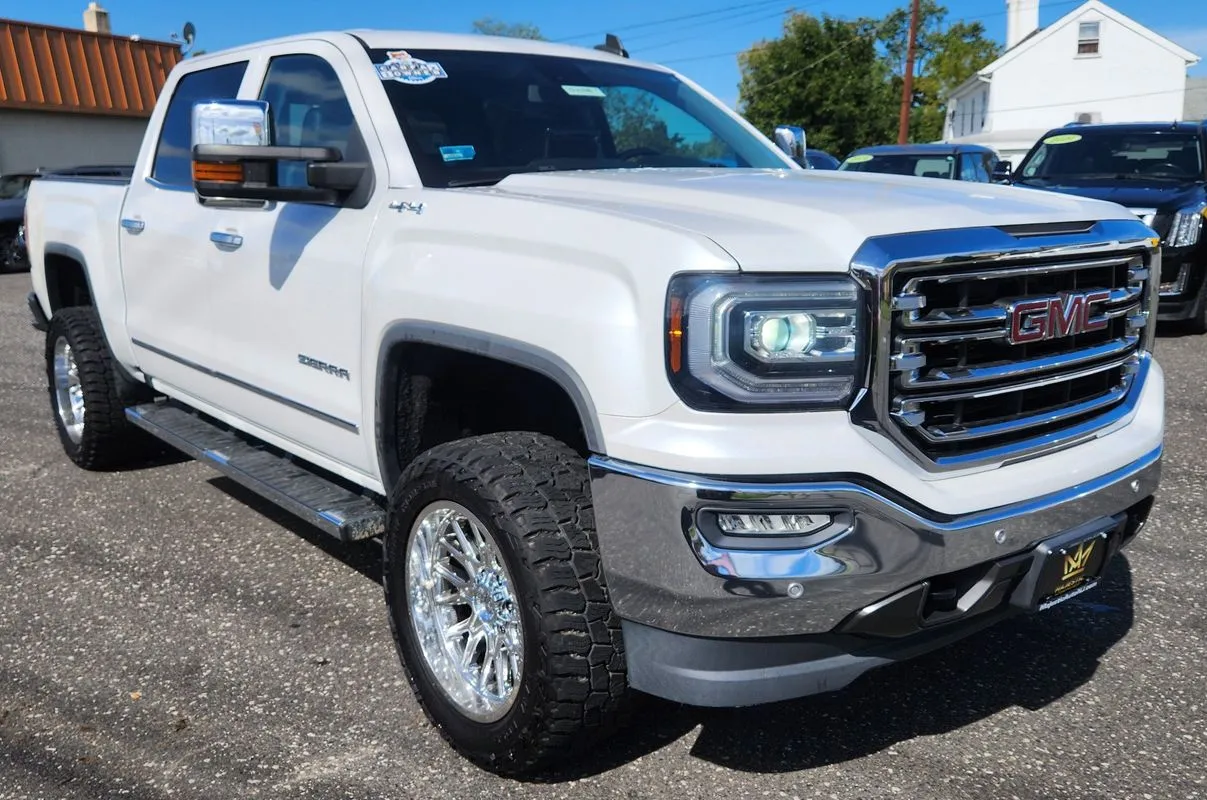 GMC Sierra photo 7