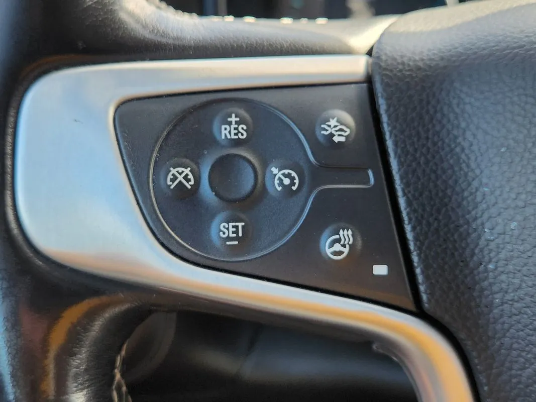 GMC Sierra photo 16