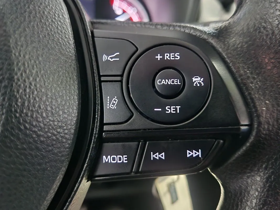 Toyota RAV4 photo 17
