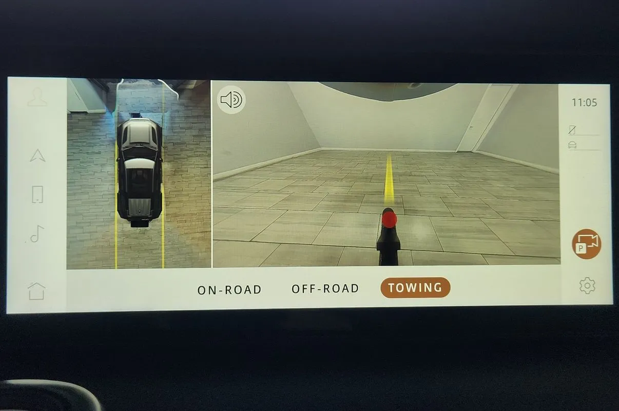 Land Rover Defender photo 31