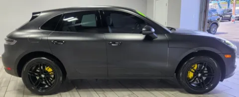 More photos of 2021 Porsche Macan at Torresdale Ave, PA
