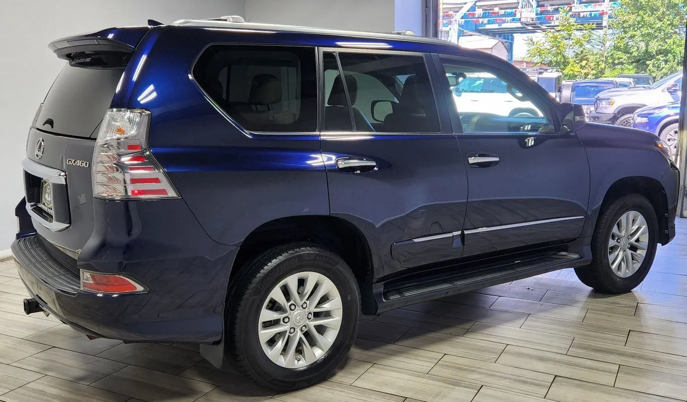 More photos of 2019 Lexus GX 460 Premium at Torresdale Ave, PA