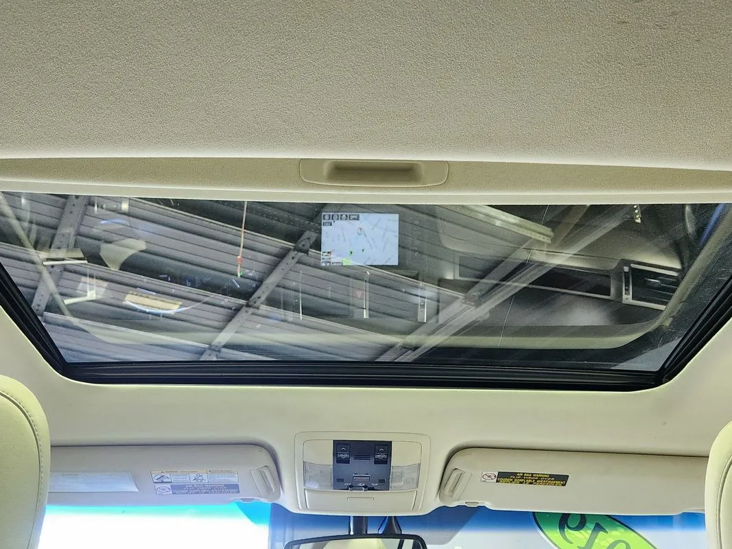 Lexus GX photo 16