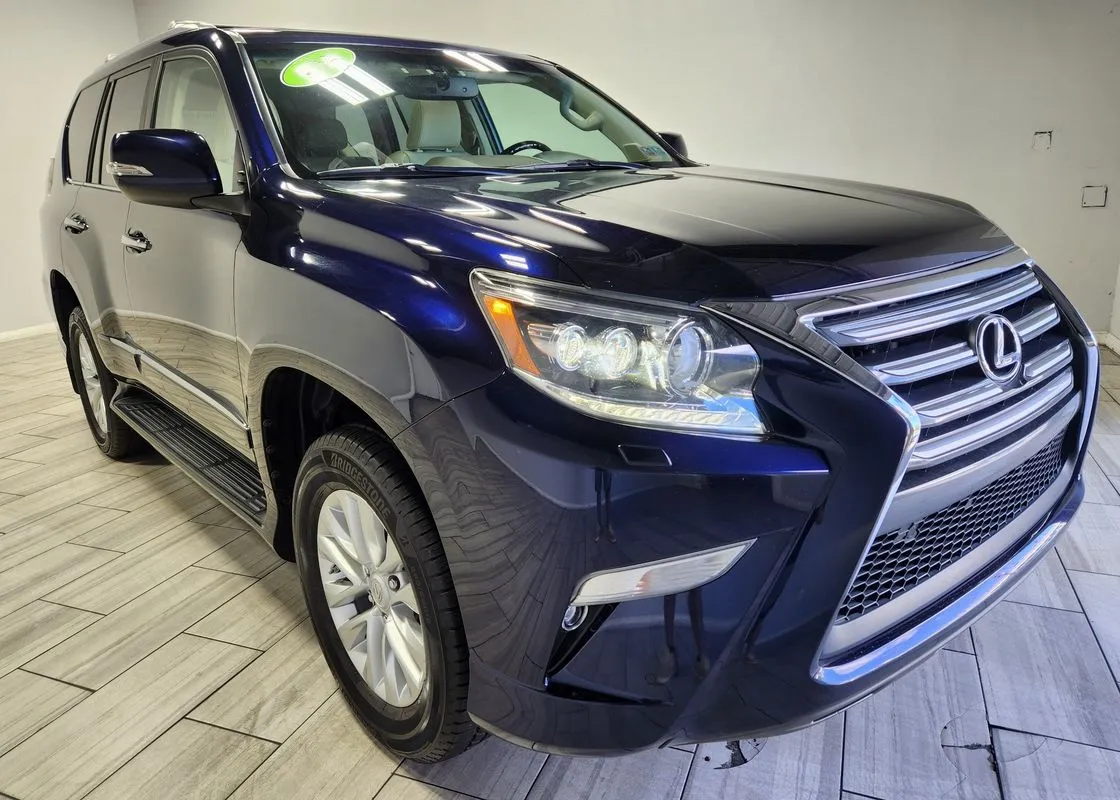 Lexus GX photo 7