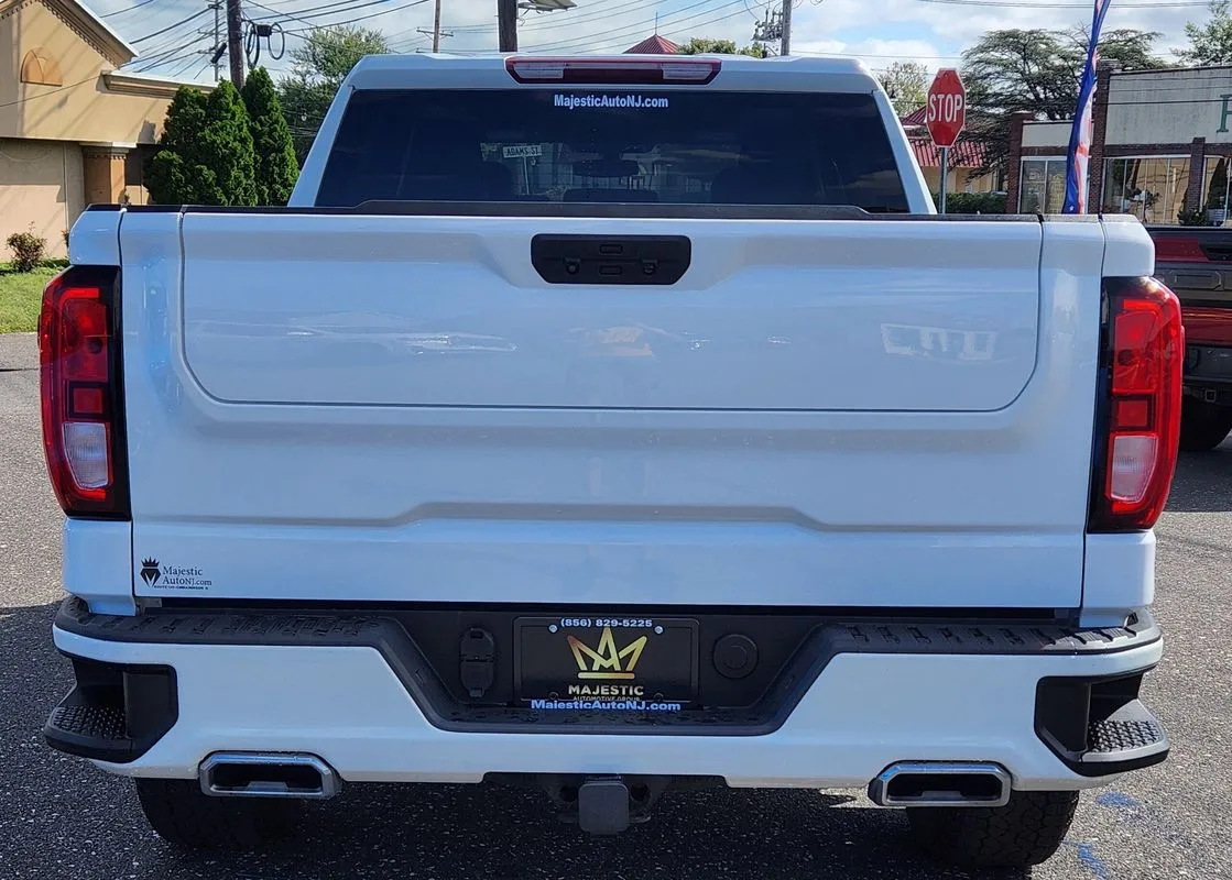 GMC Sierra photo 4