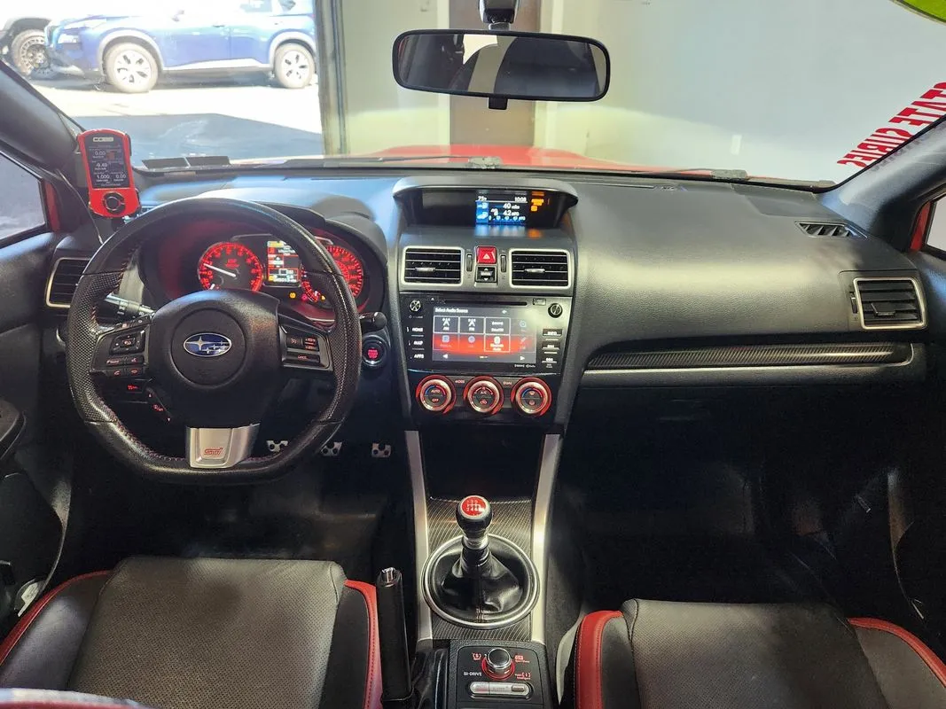 Subaru WRX photo 16