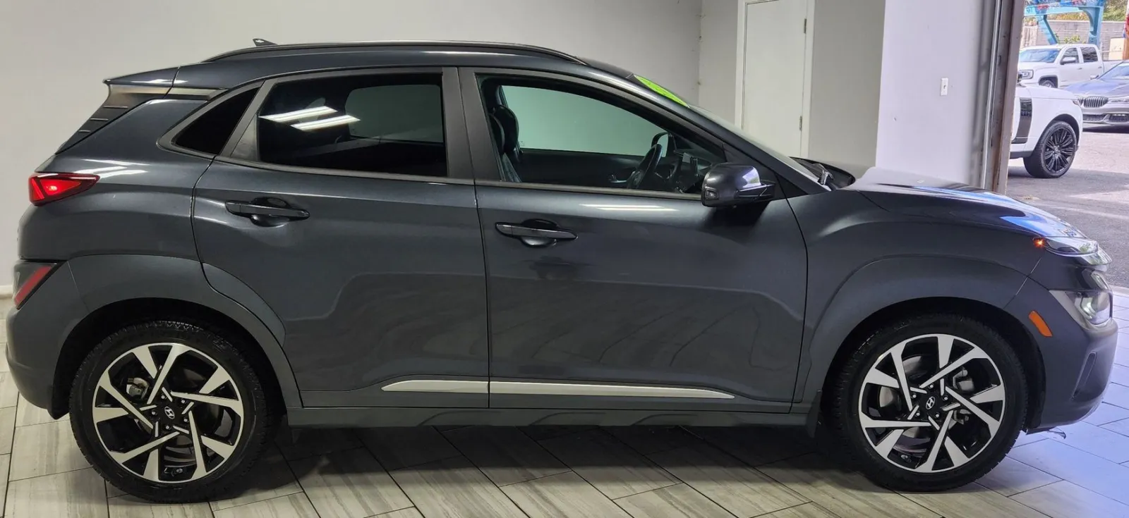 Hyundai Kona photo 6