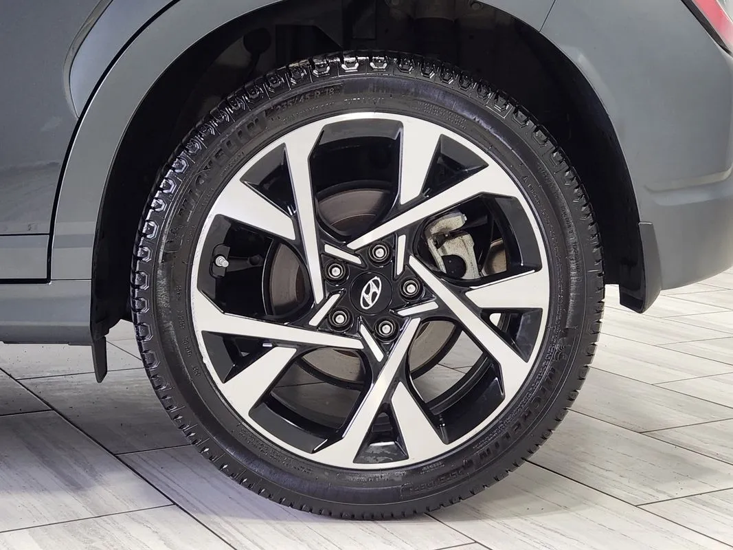 Hyundai Kona photo 9