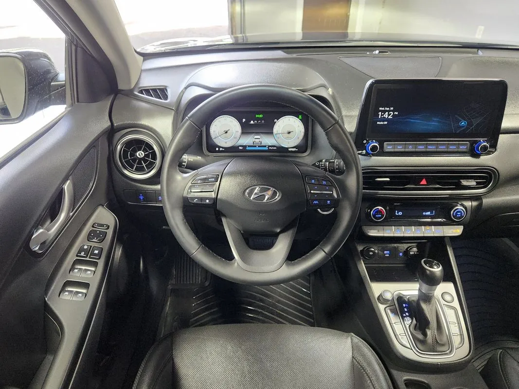 Hyundai Kona photo 17