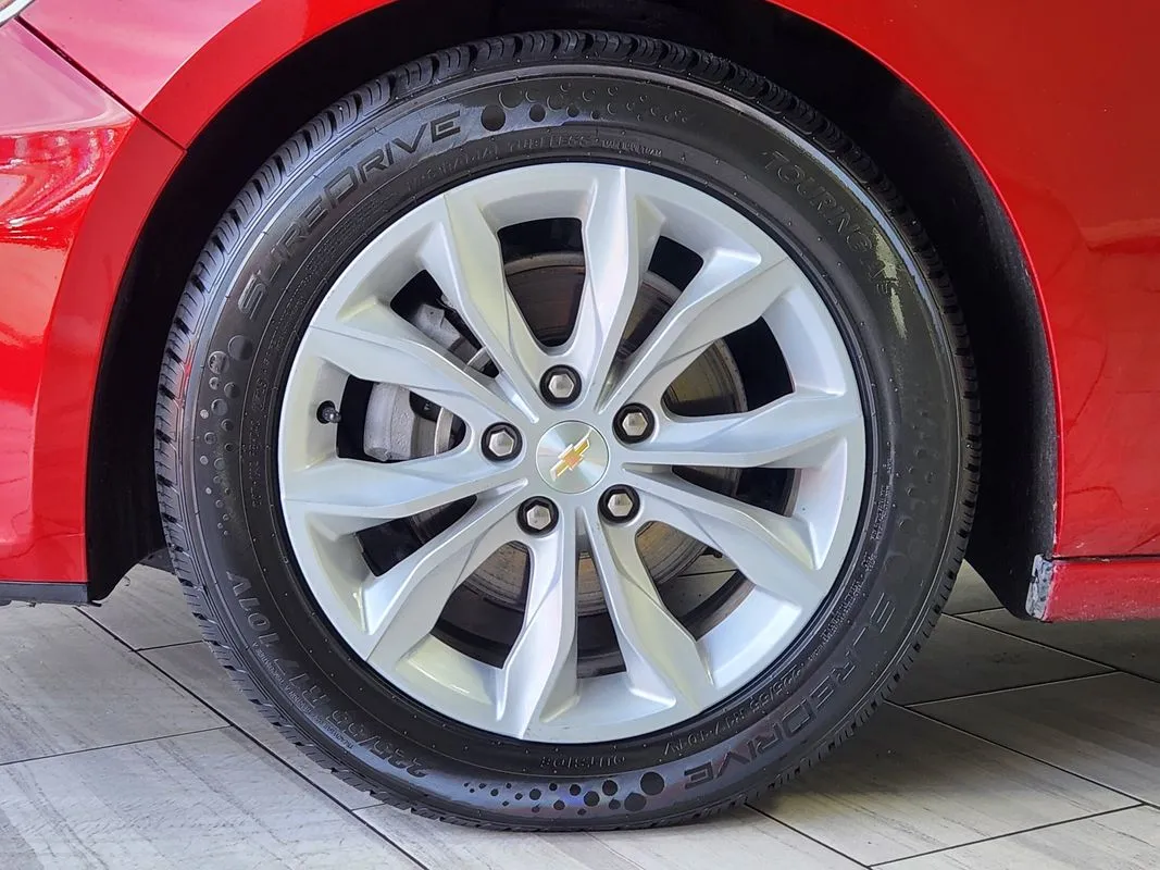 Chevrolet Malibu photo 9