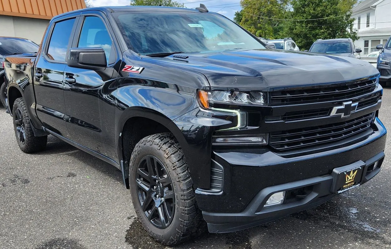Chevrolet Silverado photo 7