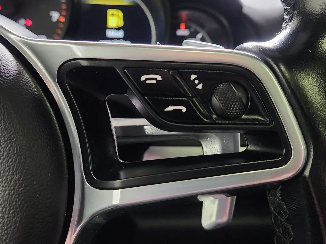 Porsche Cayenne photo 19