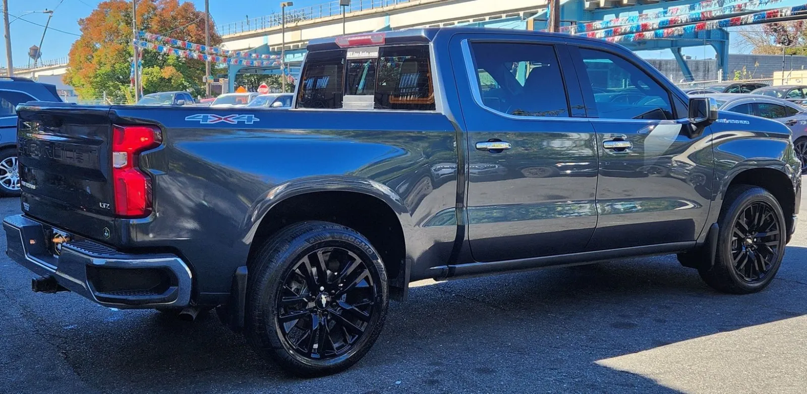 More photos of 2019 Chevrolet Silverado 1500 LTZ at Torresdale Ave, PA