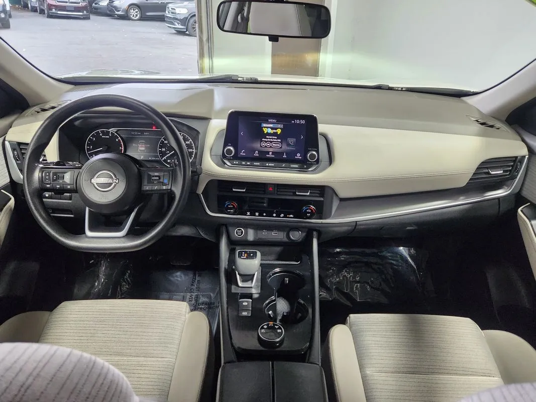 Nissan Rogue photo 15