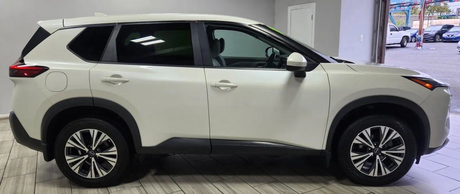 Nissan Rogue photo 6