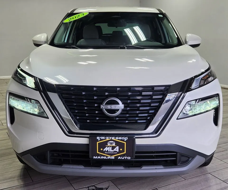 Nissan Rogue photo 8
