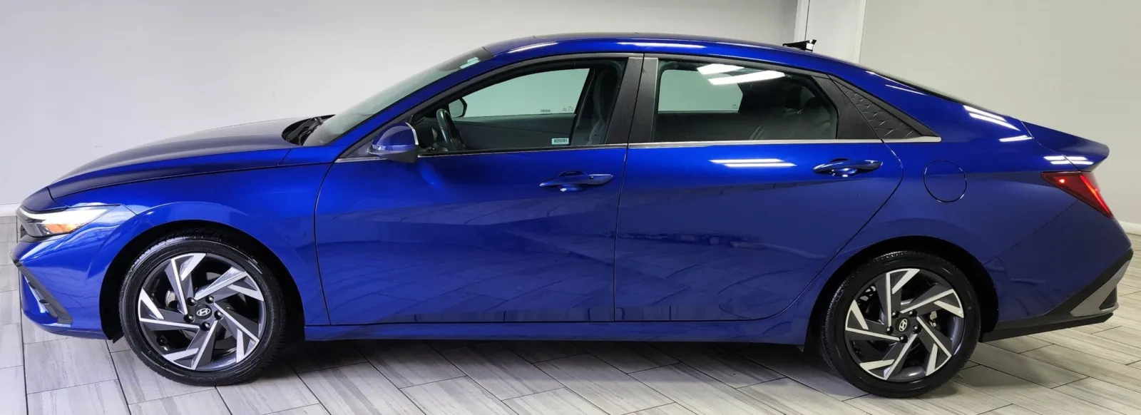 Photos of 2025 Hyundai Elantra SEL Convenience for sale in Philadelphia, PA at Torresdale Ave