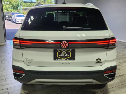 More photos of 2025 Volkswagen Taos 1.5T SE at Torresdale Ave, PA