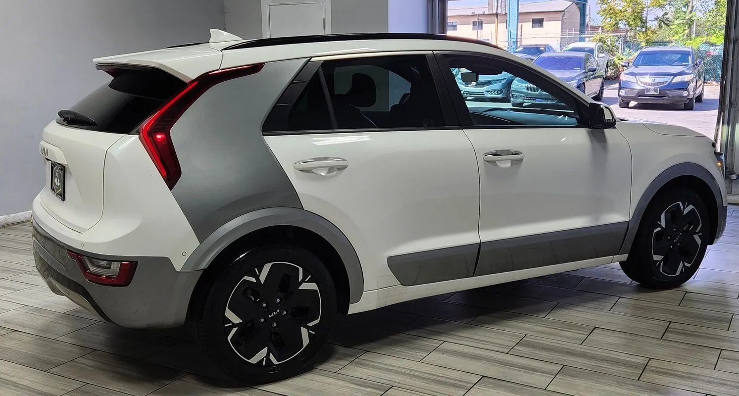 More photos of 2023 Kia Niro EV Wave at Torresdale Ave, PA