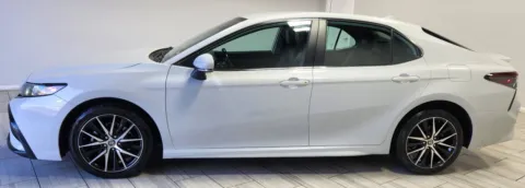 Photos of 2023 Toyota Camry SE for sale in Philadelphia, PA at Torresdale Ave