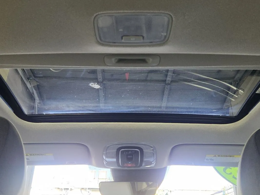 Hyundai Elantra photo 15