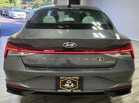 More photos of 2023 Hyundai Elantra Limited at Torresdale Ave, PA