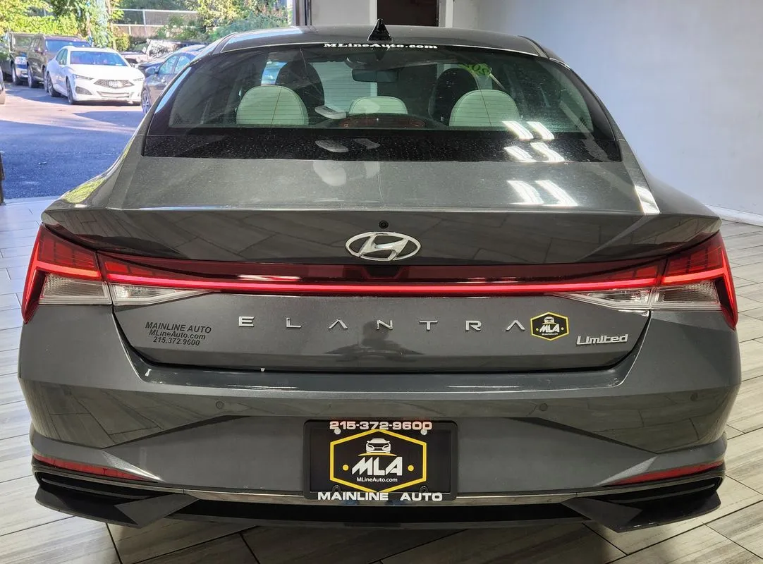More photos of 2023 Hyundai Elantra Limited at Torresdale Ave, PA