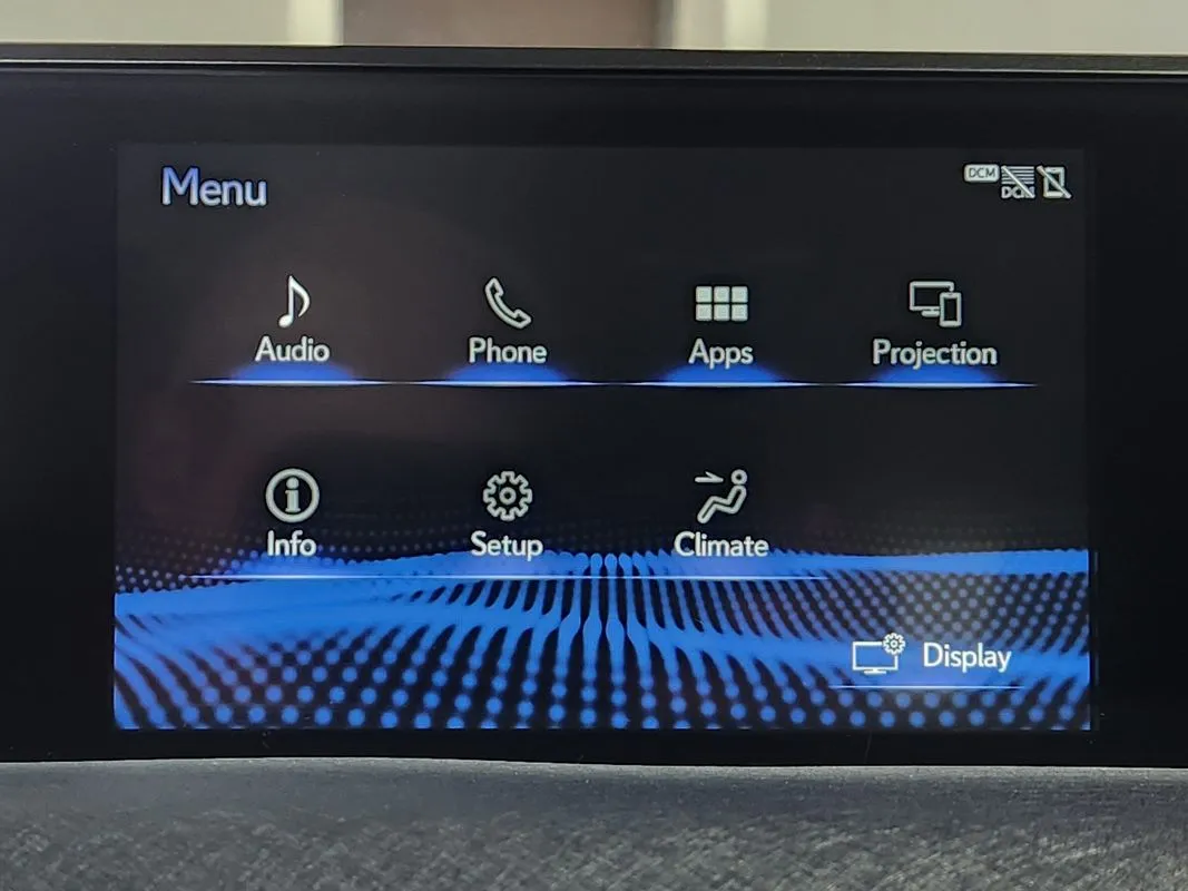 Lexus UX photo 19