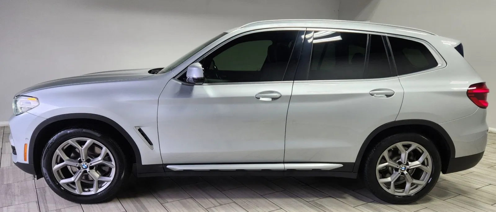Photos of 2020 BMW X3 xDrive30i for sale in Philadelphia, PA at Torresdale Ave