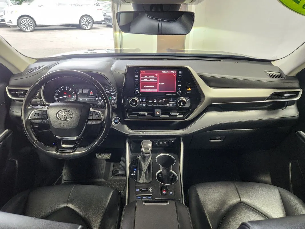 Toyota Highlander photo 17