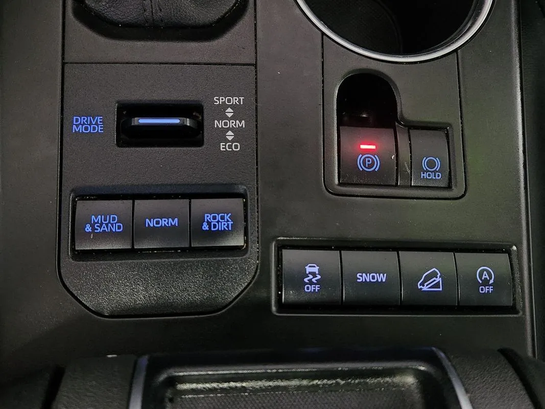 Toyota Highlander photo 24