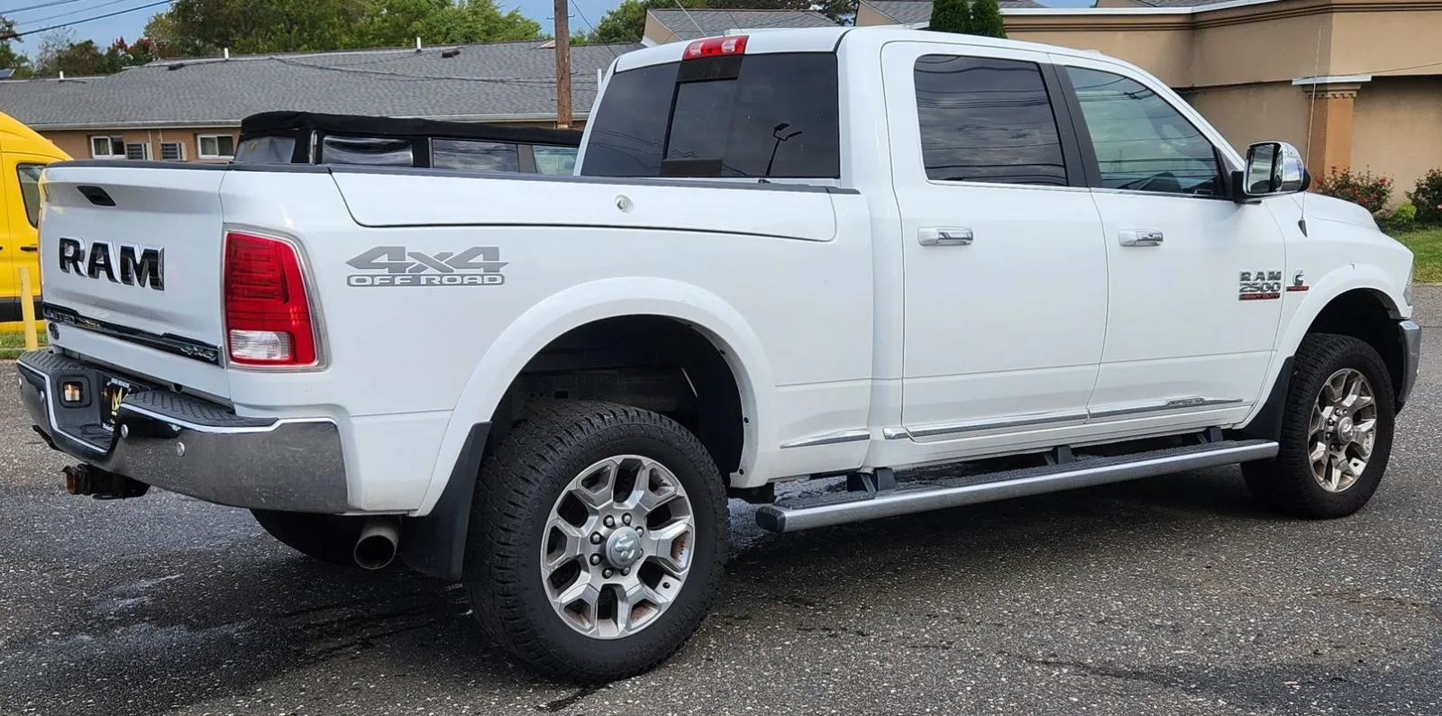 More photos of 2017 Ram 2500 Limited Crew Cab 4x4 6'4" Box at Torresdale Ave, PA