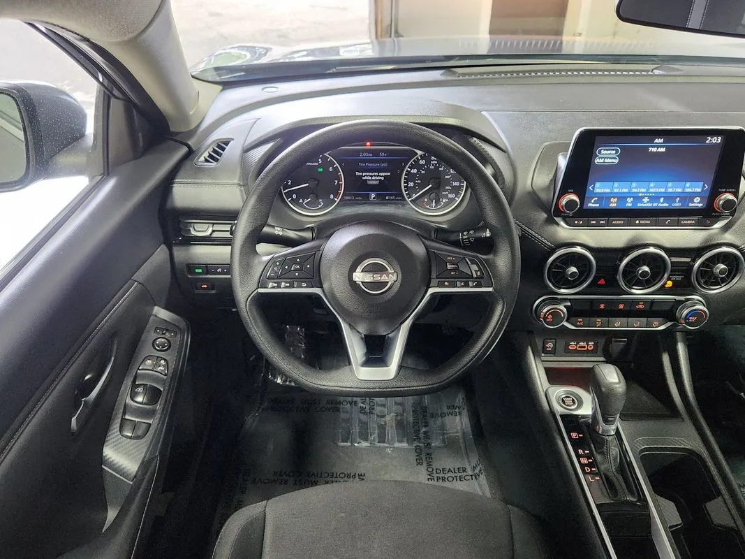Nissan Sentra photo 16