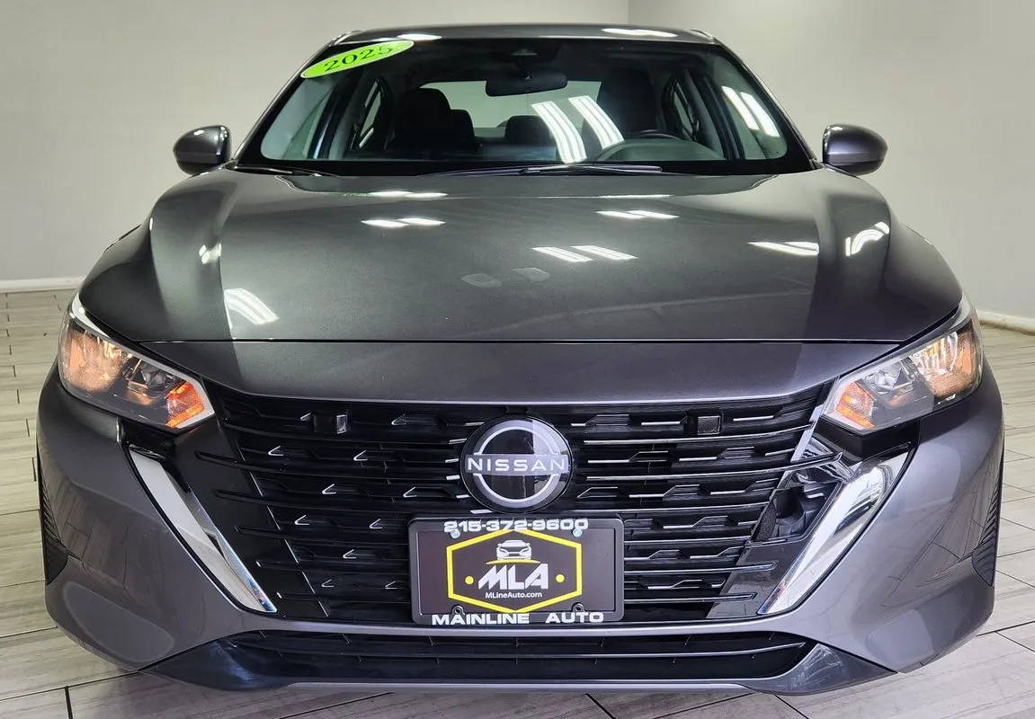 Nissan Sentra photo 8