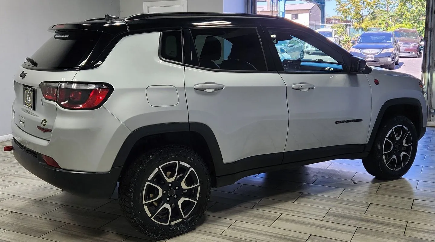More photos of 2025 Jeep Compass Trailhawk 4x4 at Torresdale Ave, PA