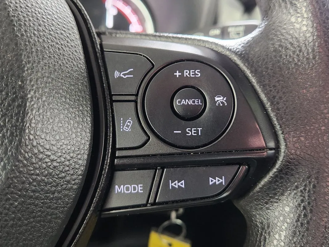 Toyota RAV4 photo 17
