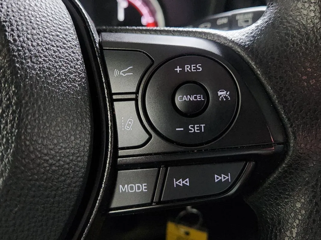 Toyota RAV4 photo 19
