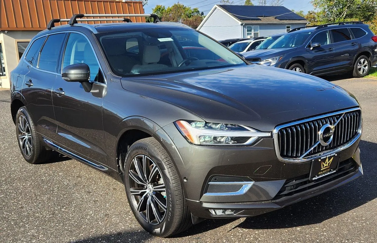 Volvo XC60 photo 7