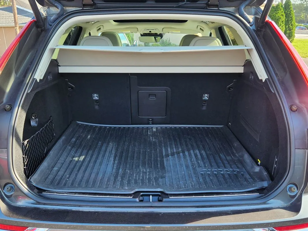 Volvo XC60 photo 14