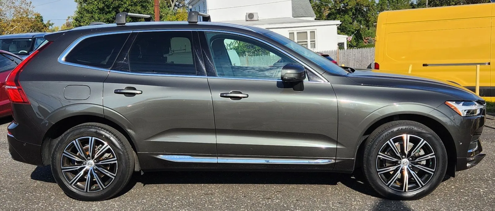 Volvo XC60 photo 6
