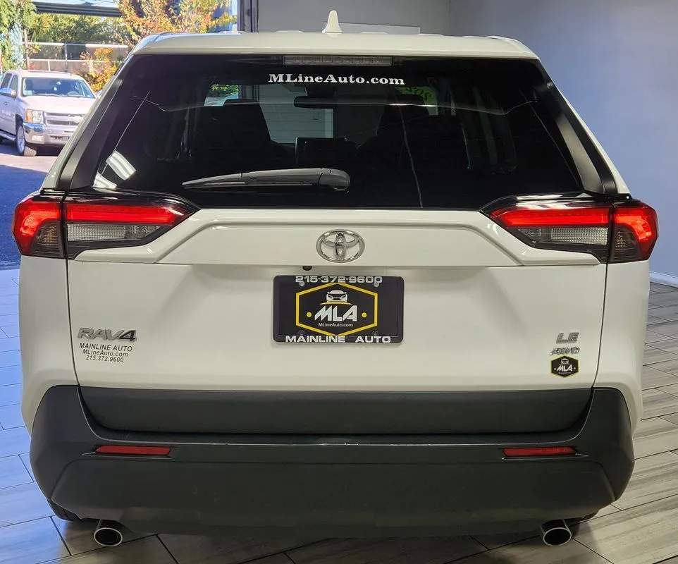 More photos of 2024 Toyota RAV4 LE at Torresdale Ave, PA