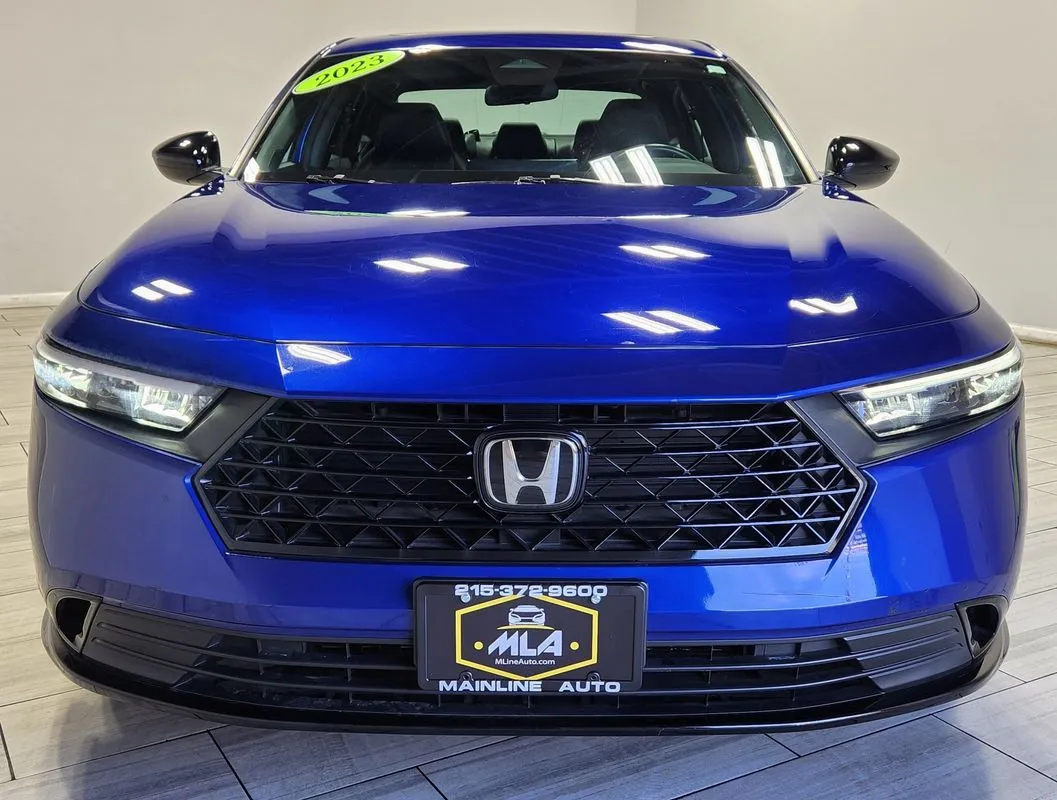 Honda Accord photo 8