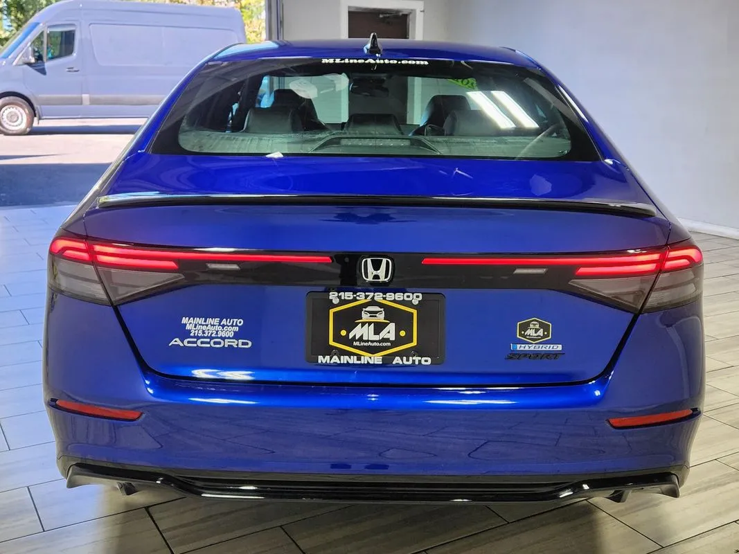 More photos of 2023 Honda Accord Hybrid Sport-L at Torresdale Ave, PA