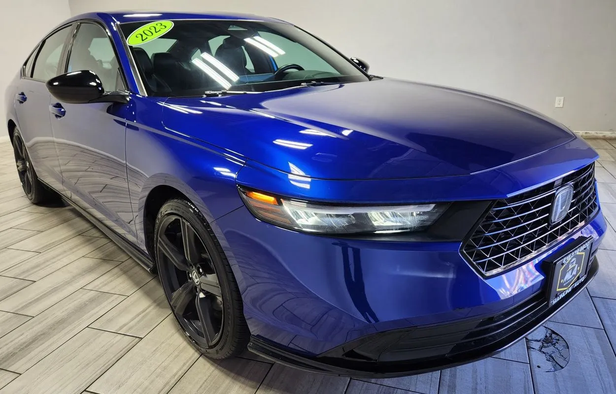 Honda Accord photo 7